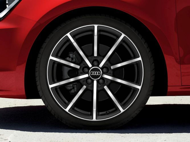 10-eget design, matsort (7,5J x 17"), Audi Sport