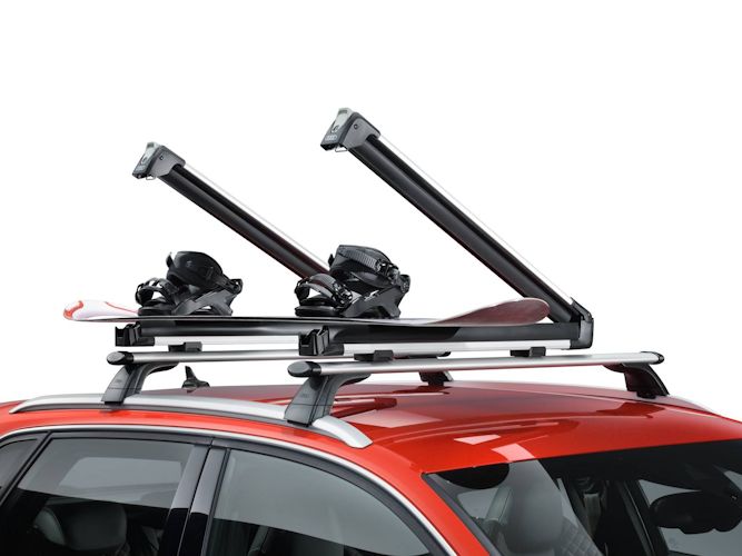 Ski- og snowboardholder (4 par ski / 2 snowboards)