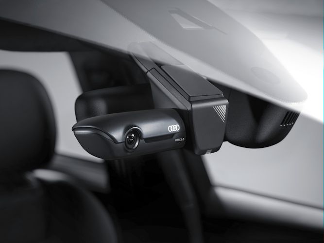 Audi Universal Traffic Recorder med front- og hækkamera